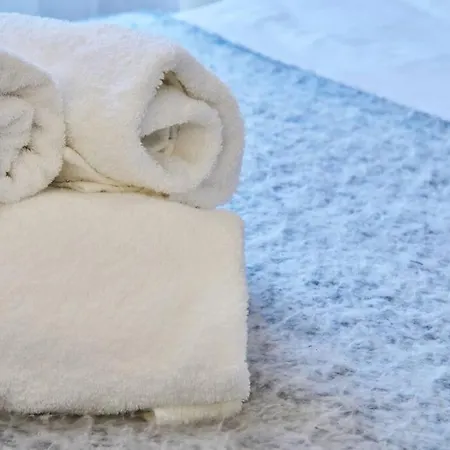 Unique Brick 2 - Old Town & Market Square Daire *